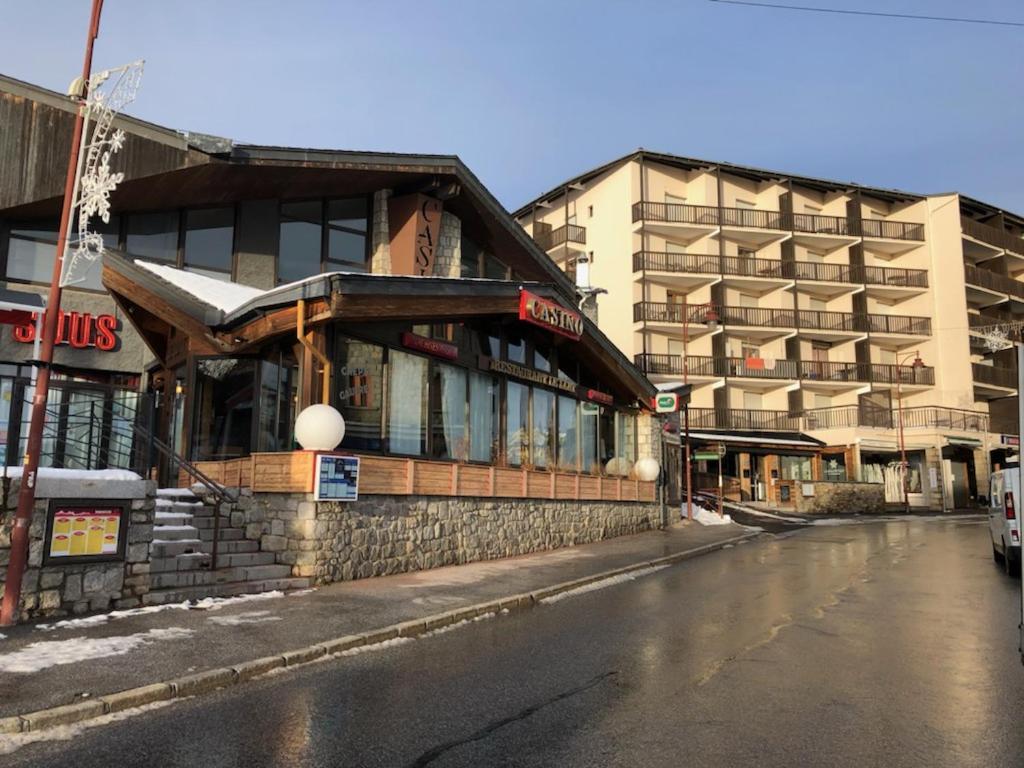 Apt Cosy, 4 Pers, Plein Centre Ville, Parking Offert Font-Romeu-Odeillo-Via Buitenkant foto